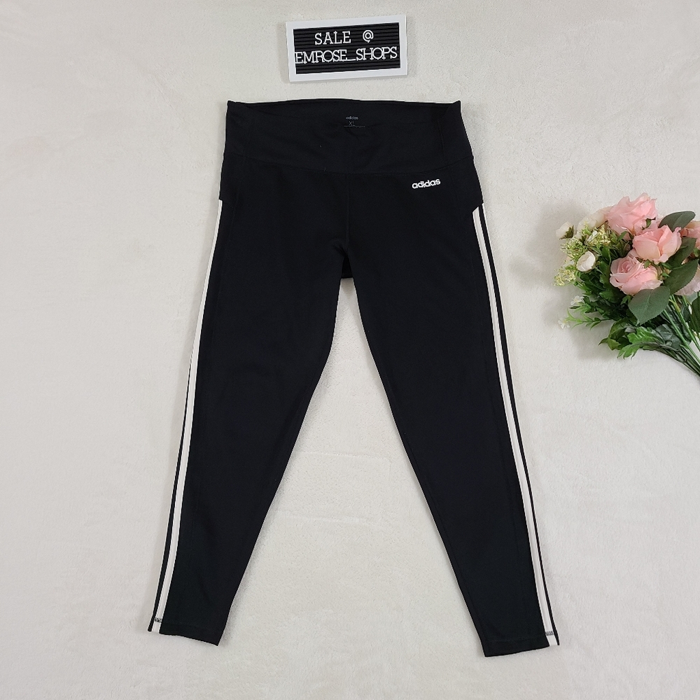 Adidas Striped Leggings 💐